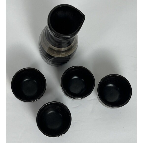 VTG 90s Japanese Tianmu Sake Set Decanter 4 Cups NWT Stoneware Aichi Japan Black - Picture 4 of 7